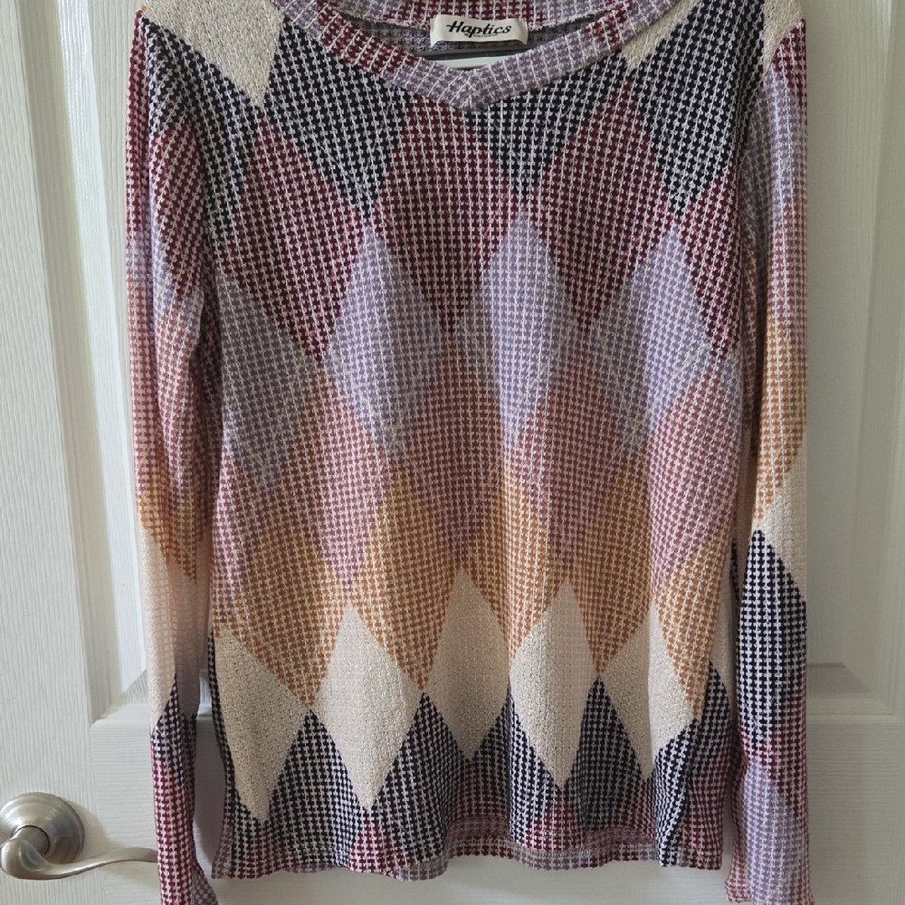 Haptics Purple and Red Knit Top NWOT